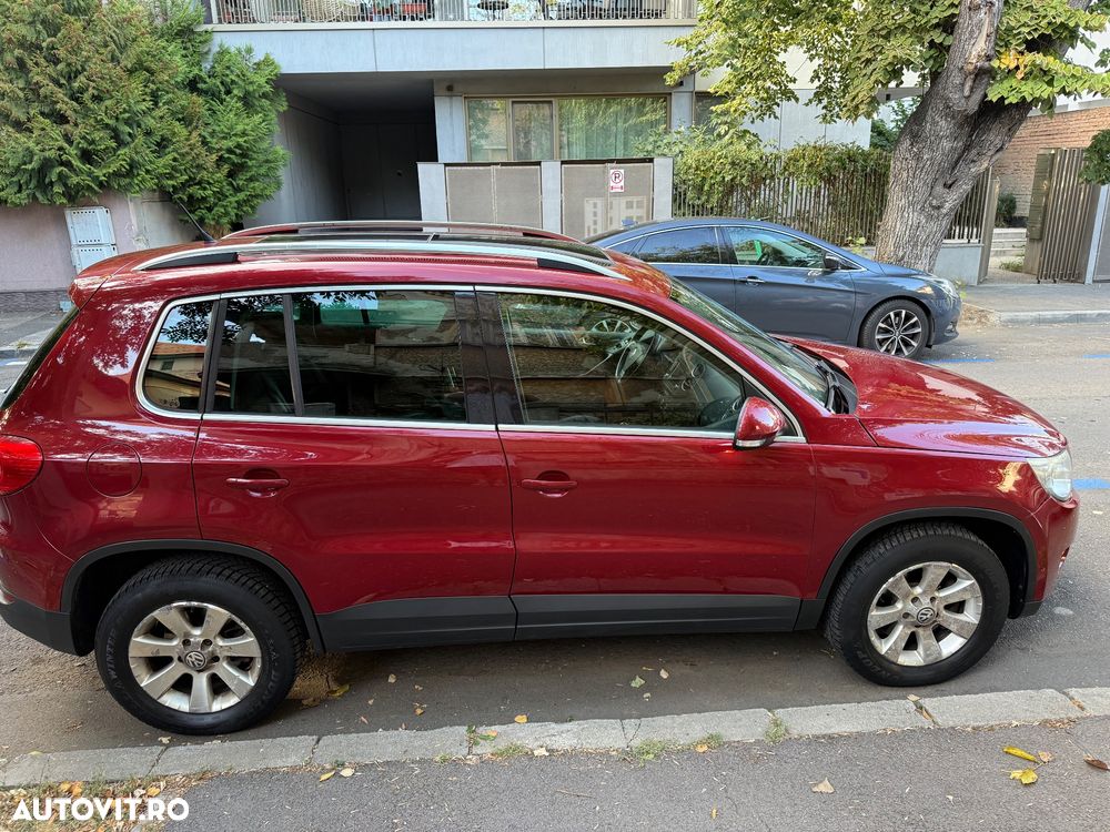 Volkswagen Tiguan - 2