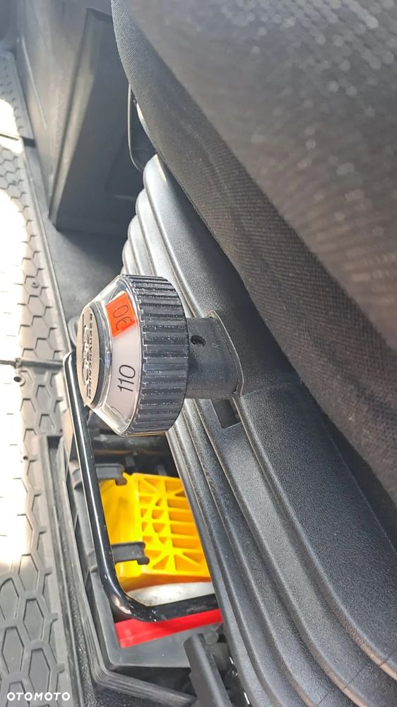 Iveco 35S18V Chłodnia Izoterma Furgon Maxi Izolowany Blaszak Krajowy 3l 180KM Ledy Nawigacja - 12