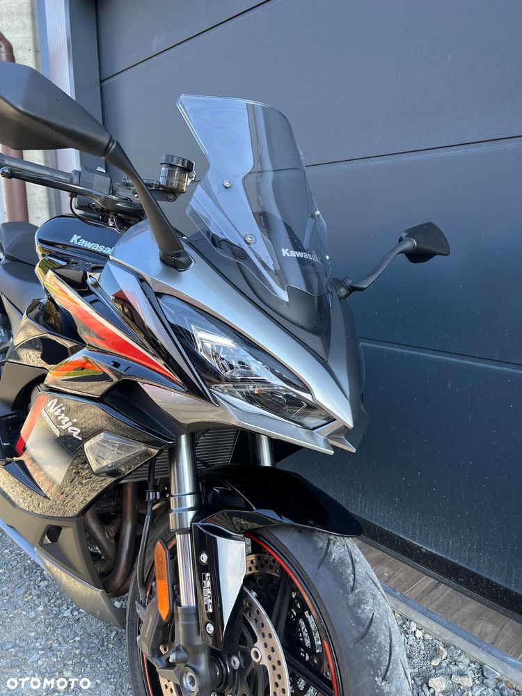 Kawasaki Ninja 1000 SX - 5