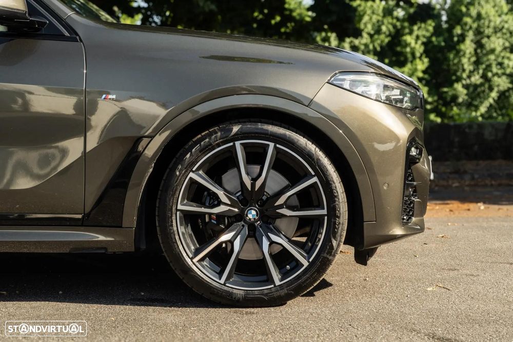 BMW X7 40 d xDrive Pack M - 36