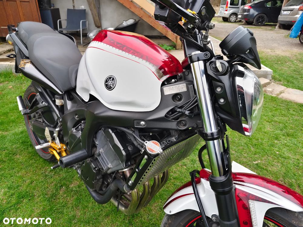 Yamaha FZ6 - 6