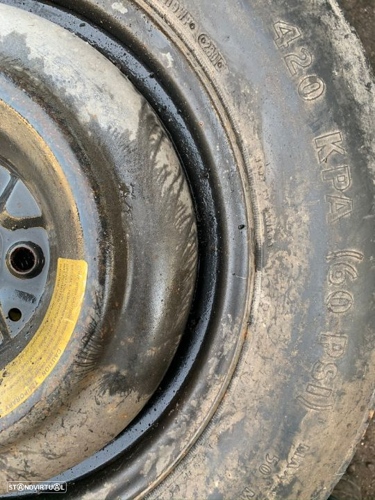 Jantes suplentes R16 Chrysler/Dodge 5x114.3 com pneus 215/65R16 - 7