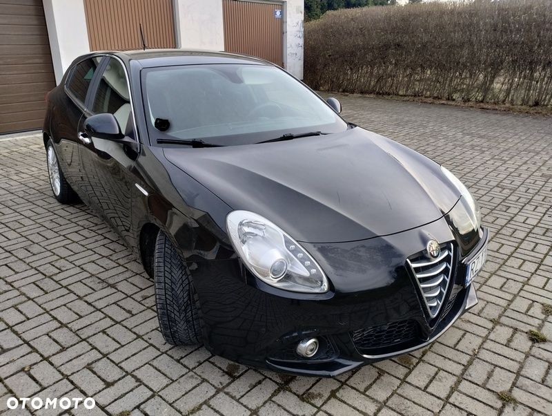 Alfa Romeo Giulietta - 1
