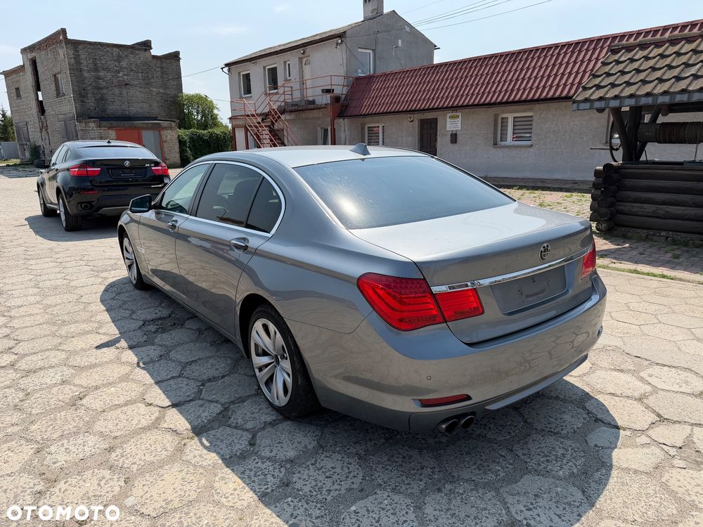 BMW Seria 7 730Ld - 3