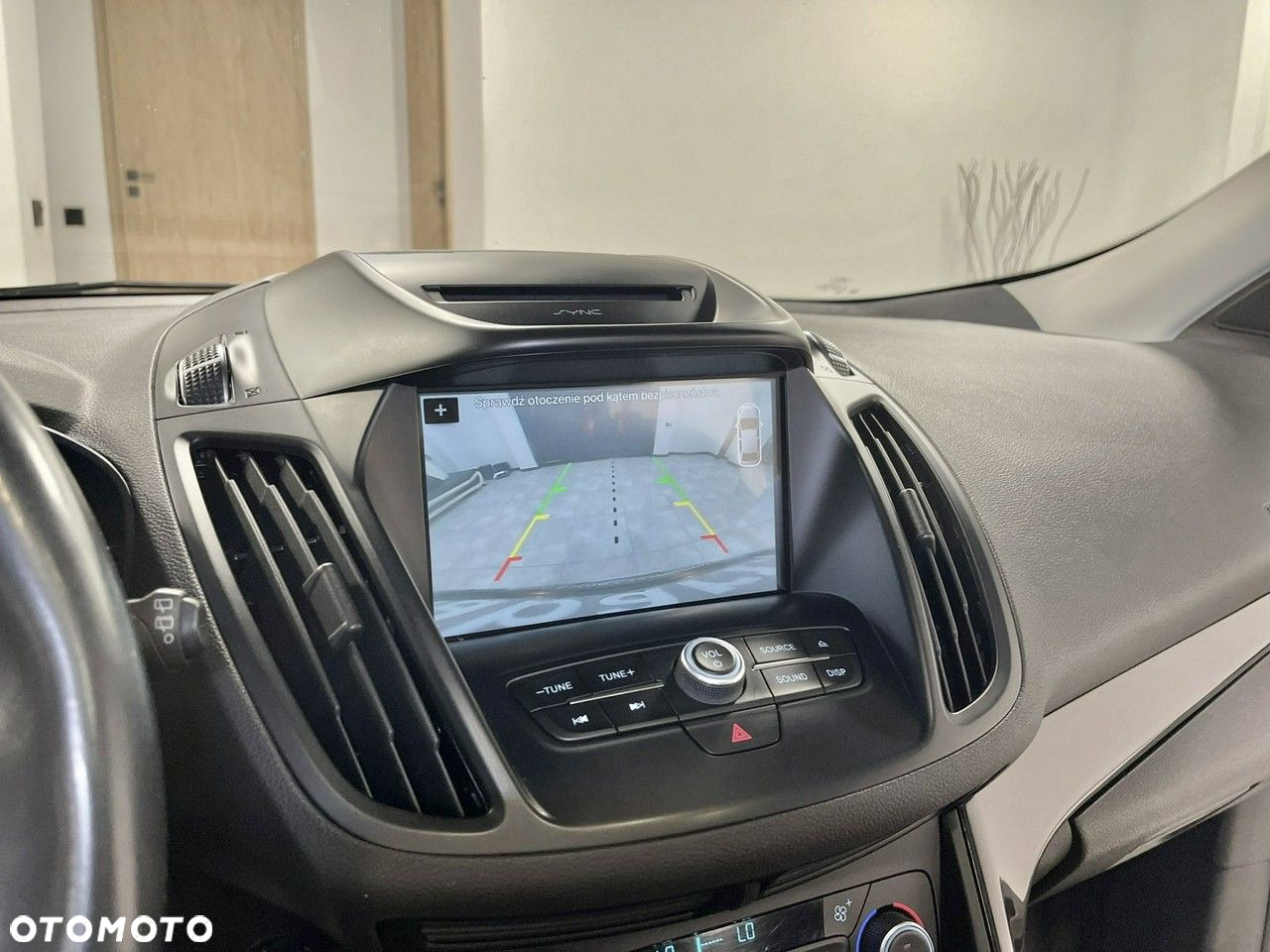 Ford Kuga 2.0 TDCi 4x4 Individual - 30
