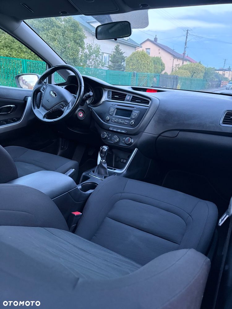 Kia Ceed 1.4 CVVT ISG Vision - 18