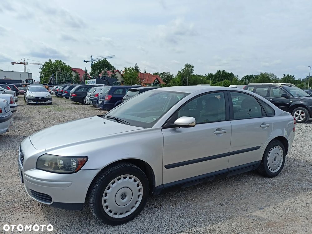 Volvo S40 - 1