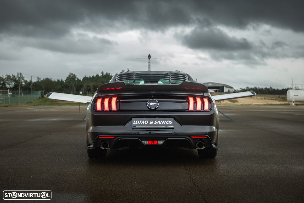 Ford Mustang 2.3 Eco Boost - 20
