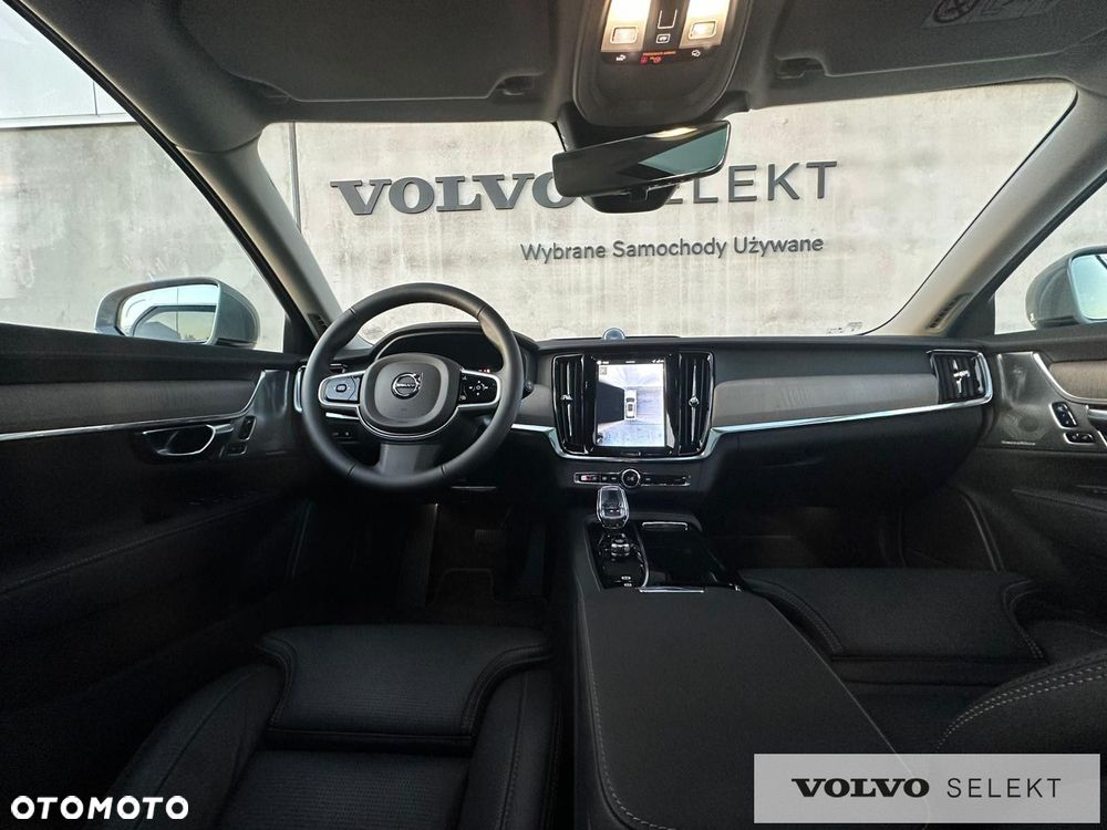 Volvo V90 - 34