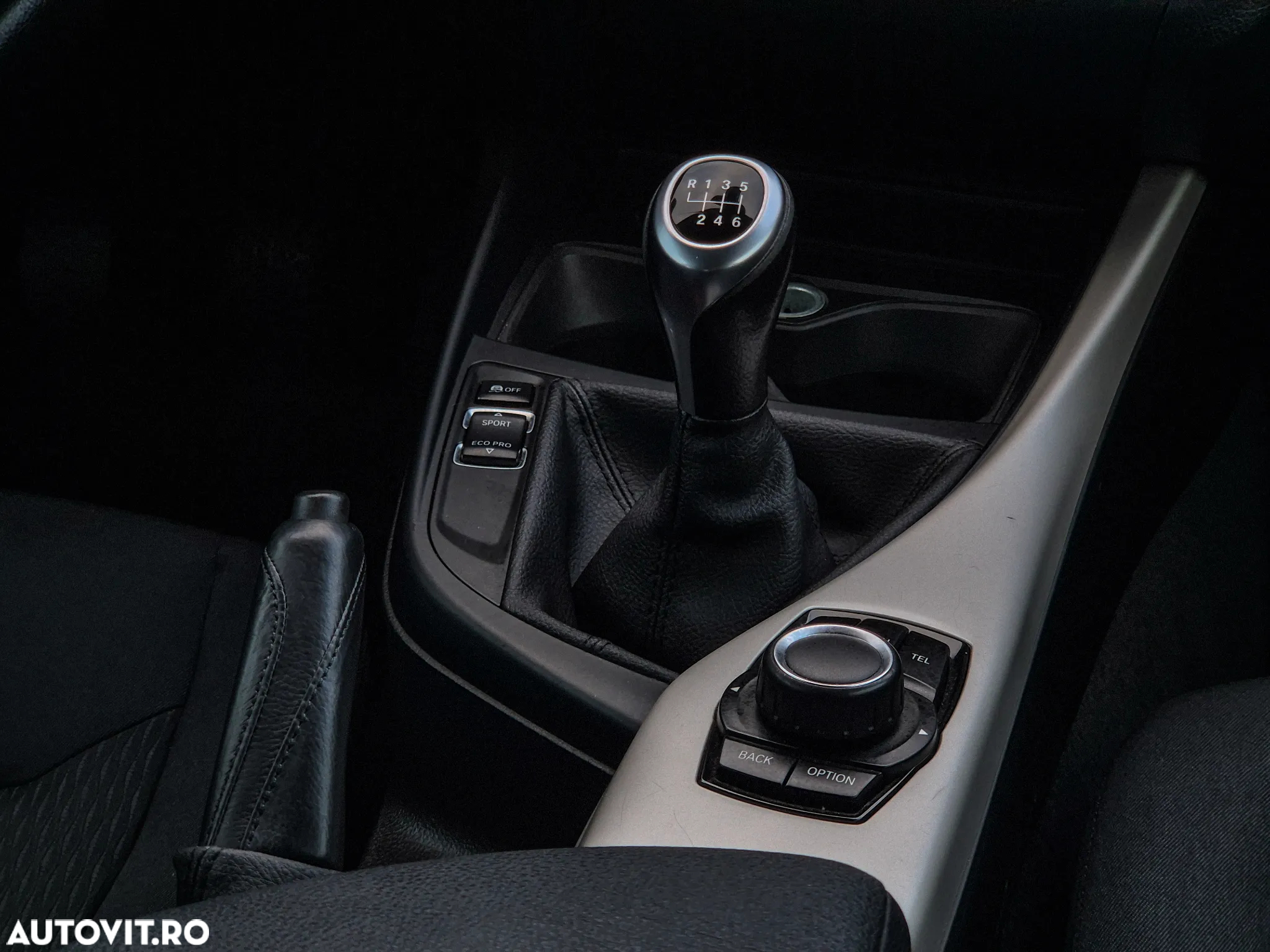 BMW Seria 1 116i - 11