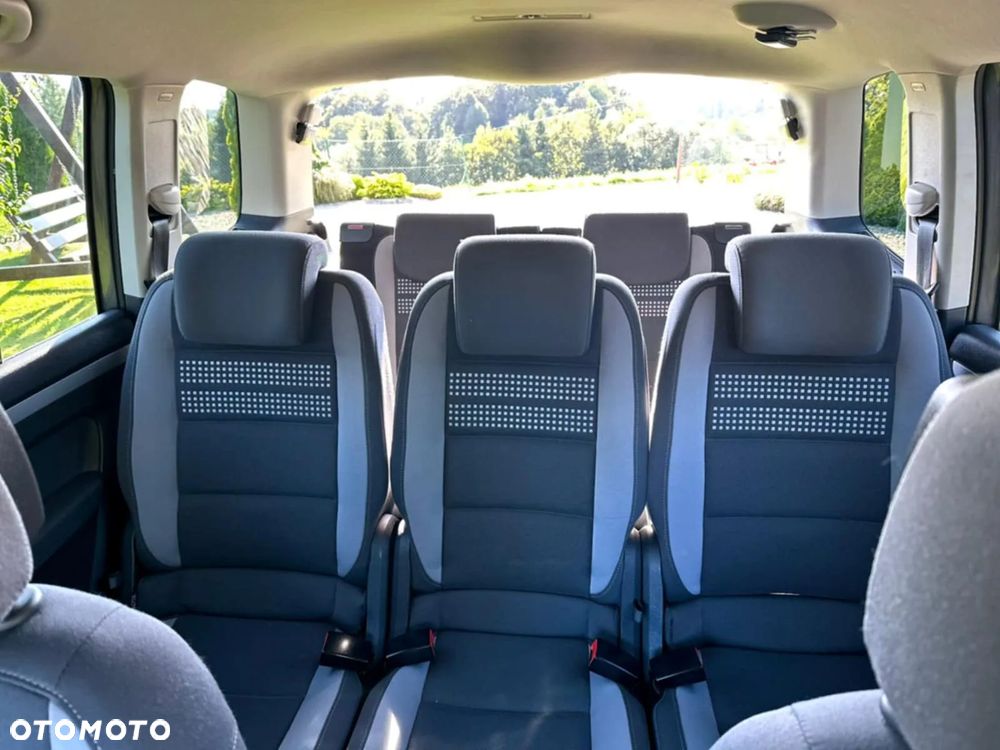 Volkswagen Touran 2.0 TDI DPF BlueMotion Technology Life - 12