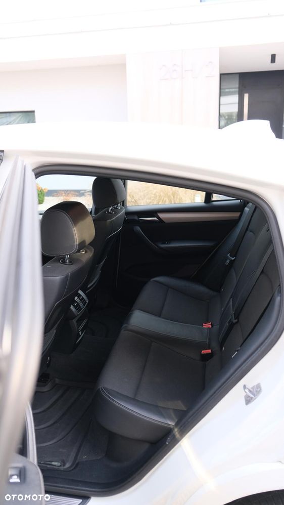 BMW X4 xDrive28i M Sport - 4