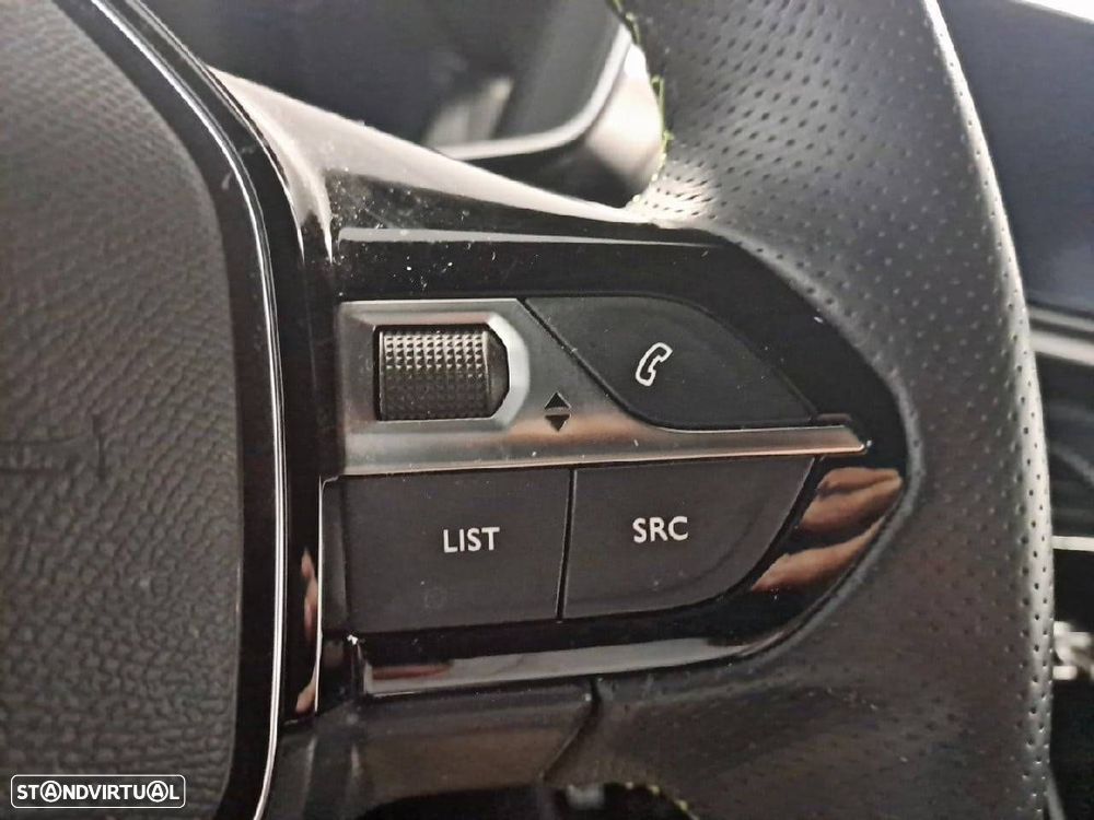 Peugeot e-208 50 kWh GT - 17