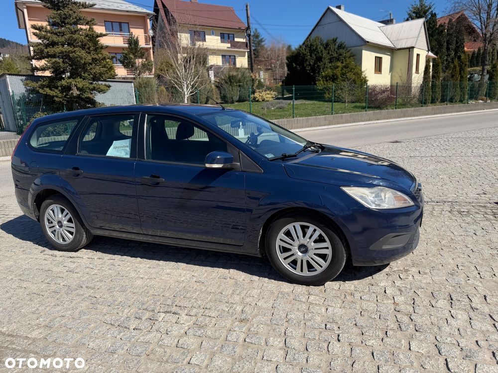 Ford Focus 1.8 TDCi Ambiente - 3