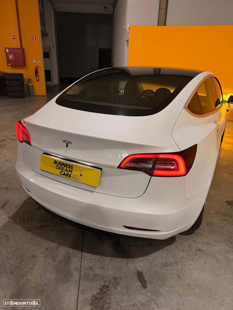 Tesla Model 3 Standard Range Plus RWD - 11