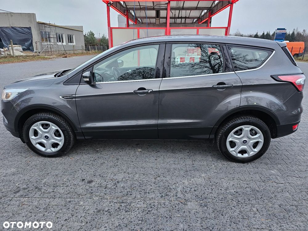 Ford Kuga 1.6 EcoBoost 2x4 SYNC - 18