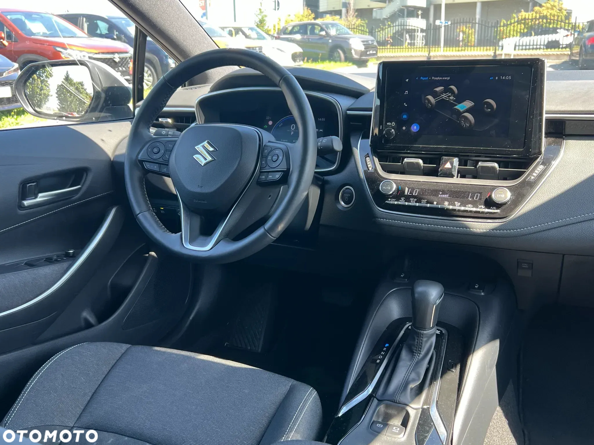 Suzuki Swace 1.8 Hybrid Premium Plus CVT - 16