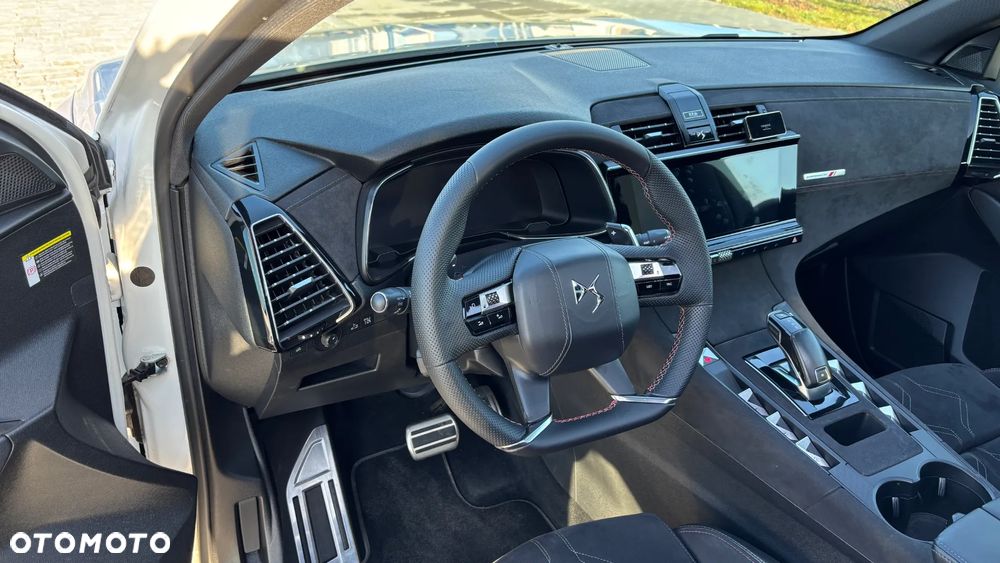 DS Automobiles DS 7 Crossback 1.6 PureTech GPF Performance Line + - 12