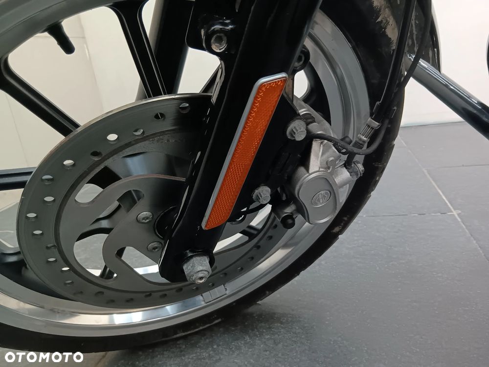 Harley-Davidson Sportster - 15