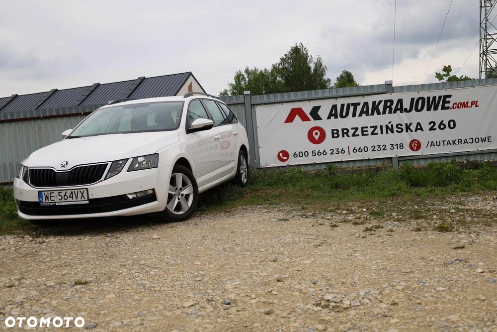 Skoda Octavia 2.0 TDI Ambition DSG - 2