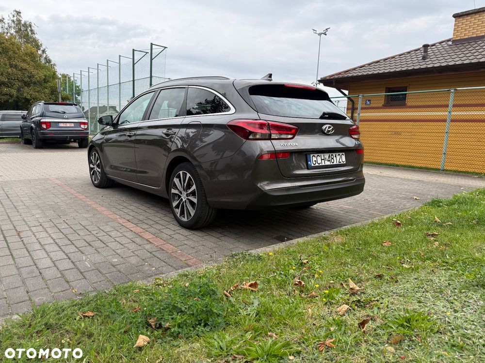 Hyundai i30 1.4 T-GDI Premium DCT - 3