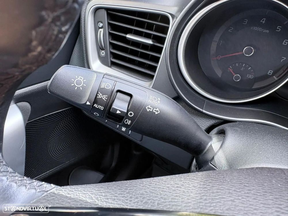 Kia XCeed 1.0 T-GDi Dynamic - 40