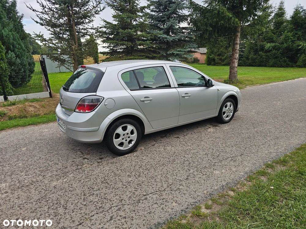 Opel Astra 1.6 ecoFLEX Start/Stop - 30