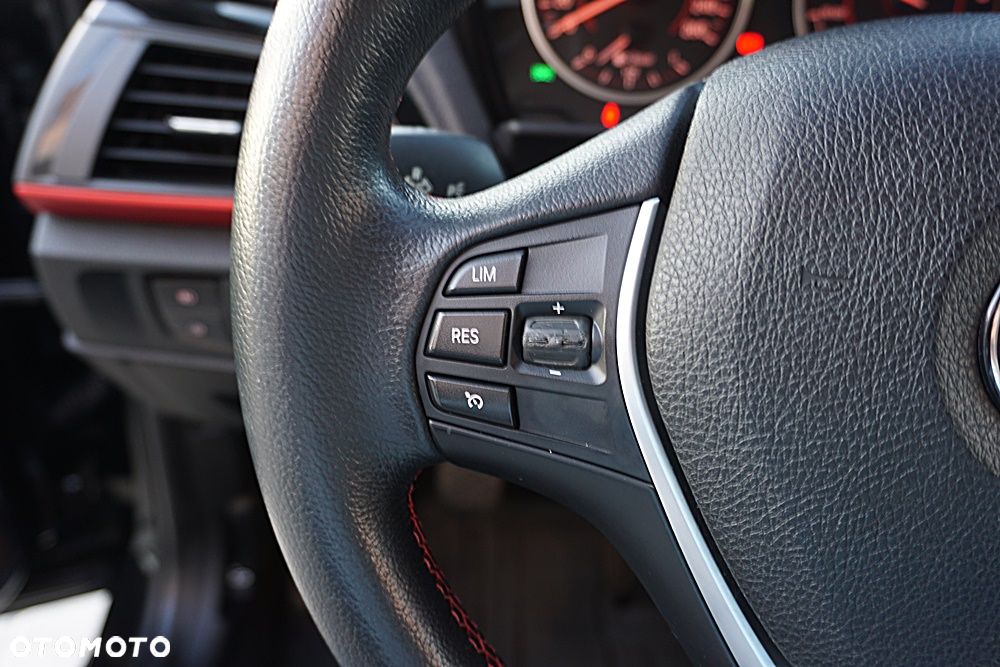 BMW Seria 1 116d EfficientDynamics Edition Sport Line - 25