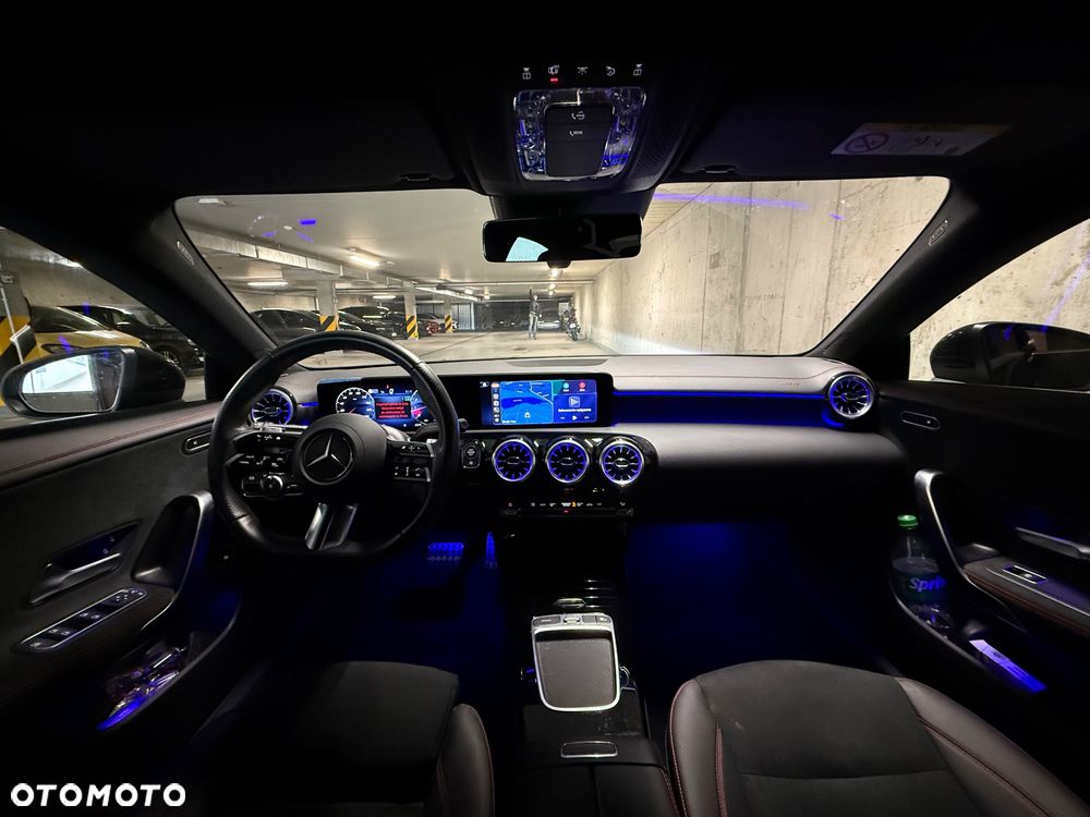 Mercedes-Benz CLA 200 mHEV AMG Line 7G-DCT - 9