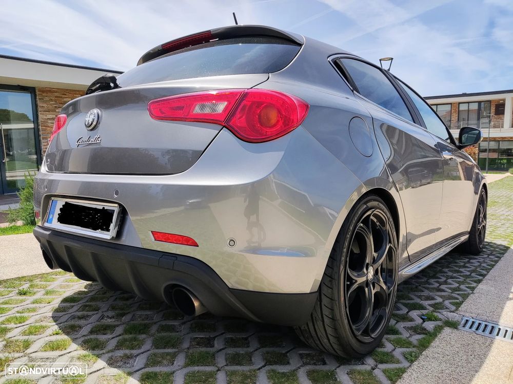 Alfa Romeo Giulietta 1750 TBi Quadrifoglio Verde - 7