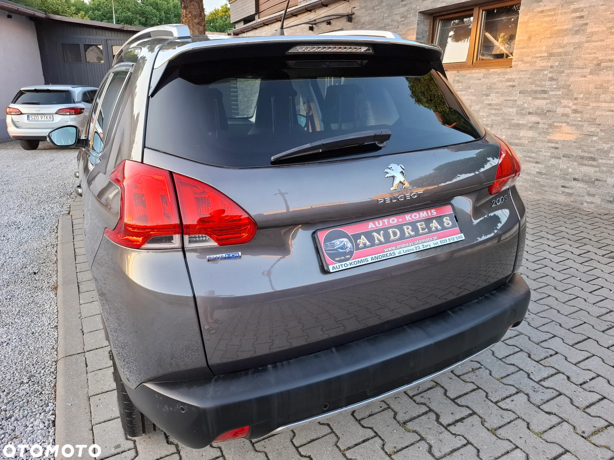 Peugeot 2008 1.6 BlueHDi Allure - 5