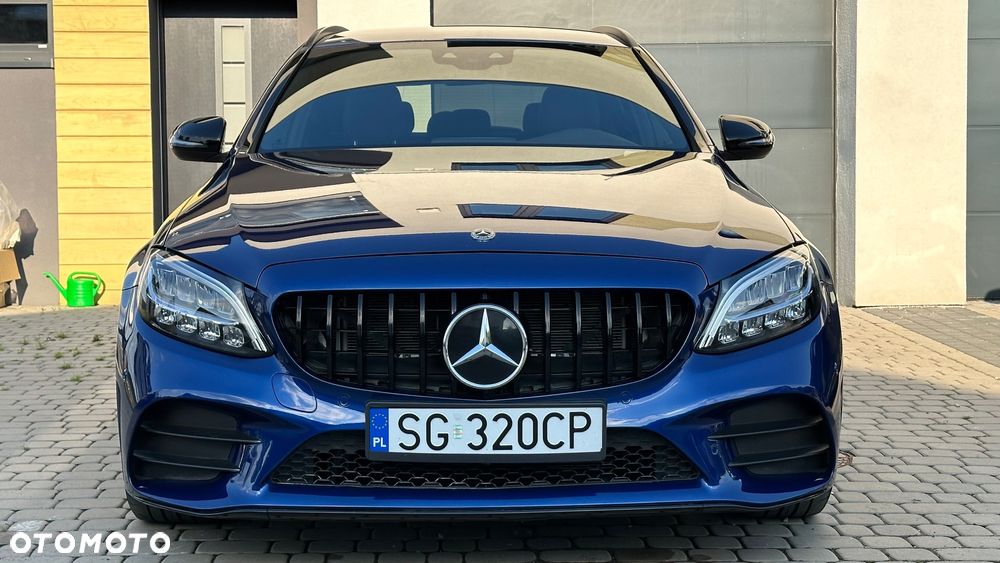 Mercedes-Benz Klasa C 220 d T 9G-TRONIC Night Edition - 2