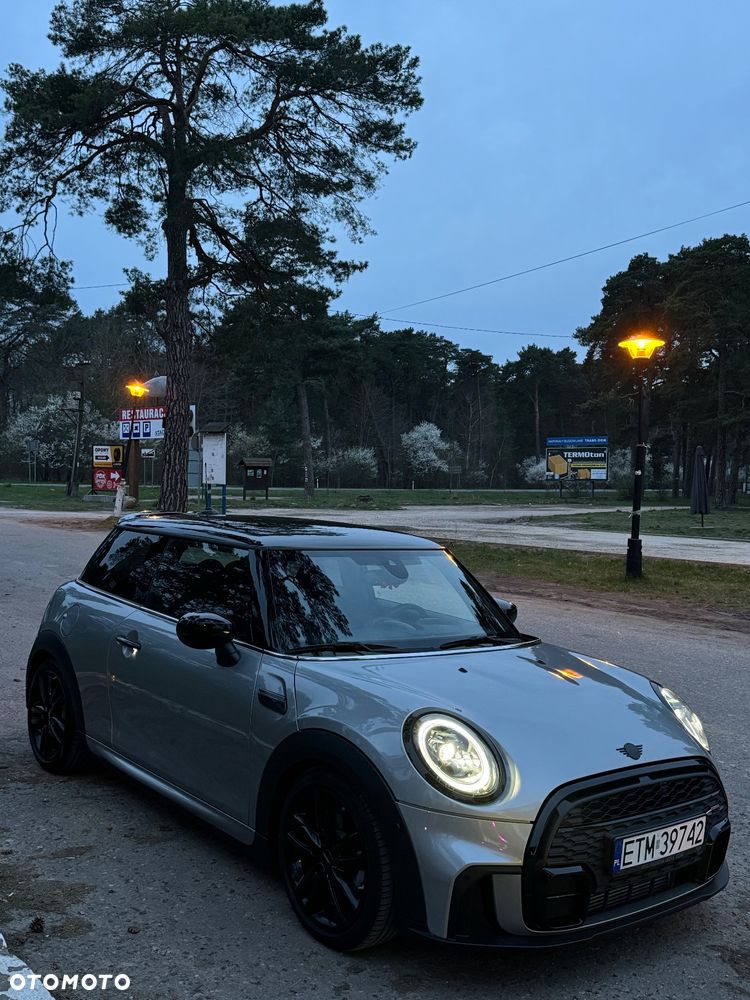 MINI Cooper John Works Trim - 32