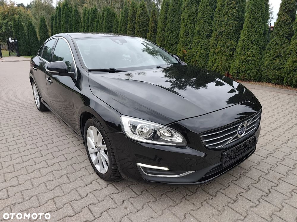 Volvo S60 2017 photo 2