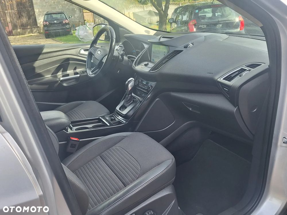 Ford Kuga 2.0 TDCi 4WD Titanium - 6