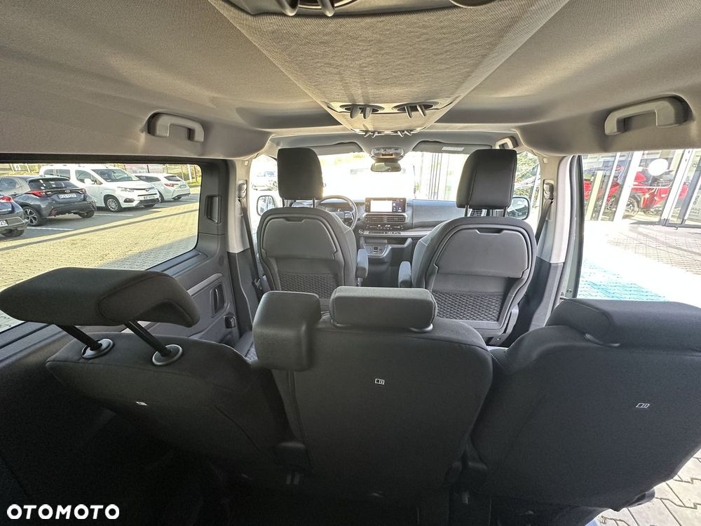 Toyota Proace Verso 2.0 D4-D Long Family - 17
