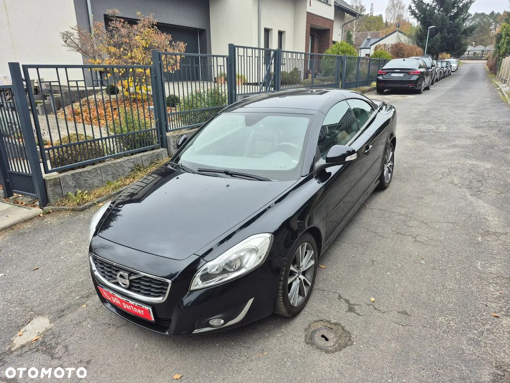 Volvo C70 D3 Momentum - 10