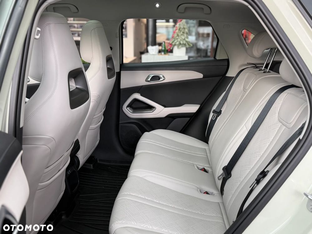 BYD Atto 2 45kWh Active - 6