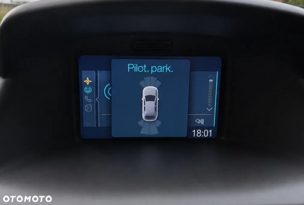 Ford Fiesta 1.0 EcoBoost Powershift Titanium - 12