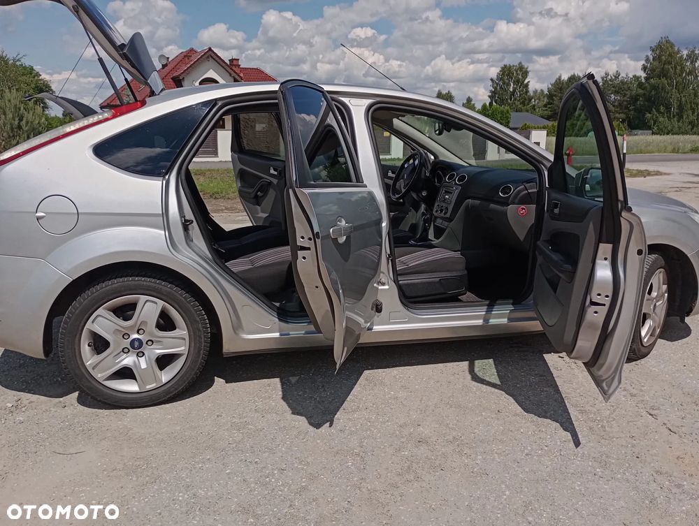 Ford Focus - 14
