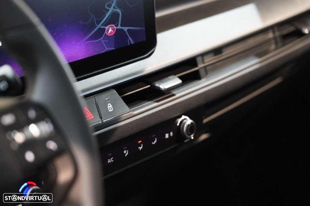 Kia Stonic 1.0 T-GDi Tech - 18