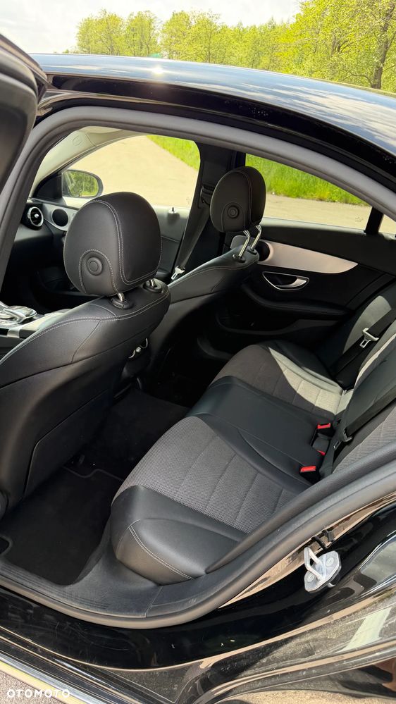 Mercedes-Benz Klasa C 220 d 9G-TRONIC - 7
