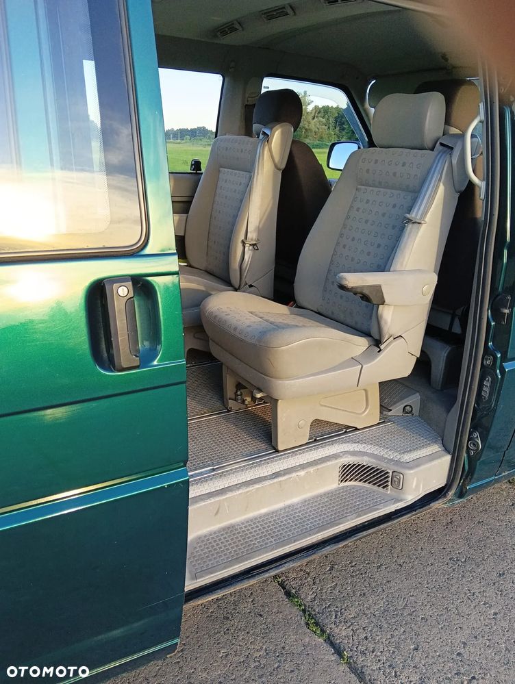 Volkswagen Multivan Standard - 20