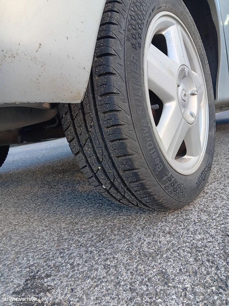 Renault Mégane - 17