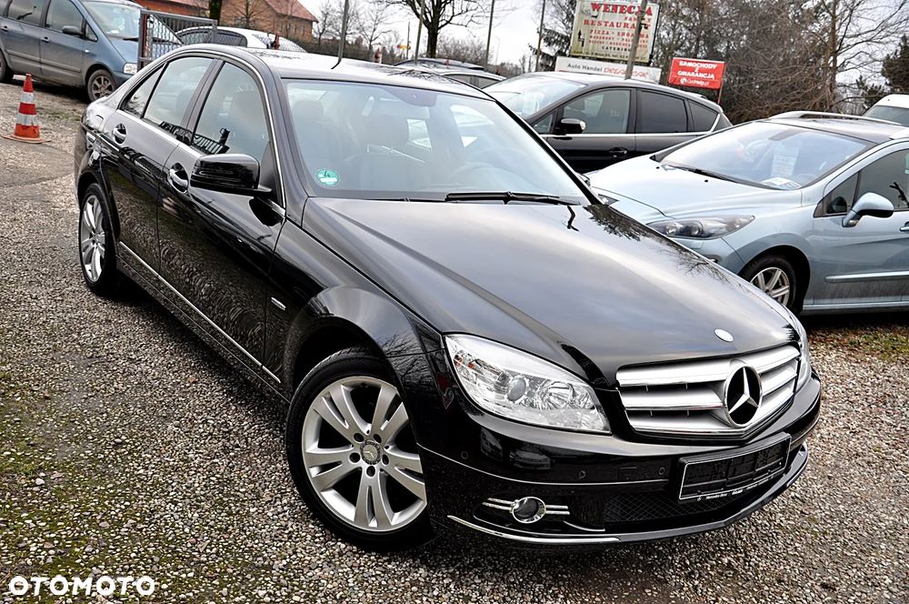 Mercedes-Benz Klasa C 180 Kompressor BlueEFFICIENCY Avantgarde - 8