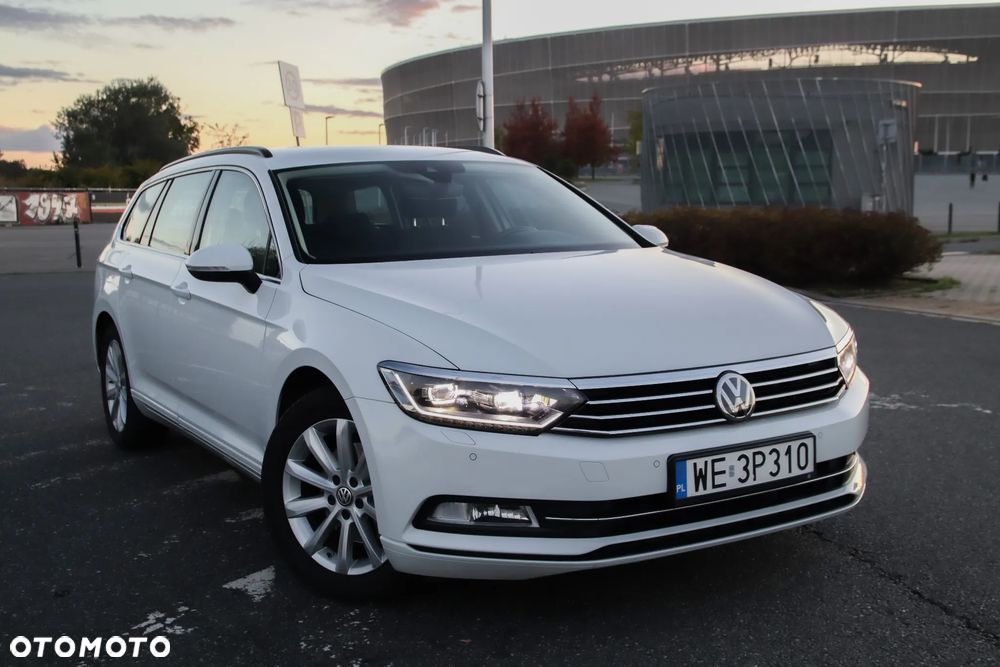 Volkswagen Passat 1.8 TSI BMT Comfortline DSG - 4