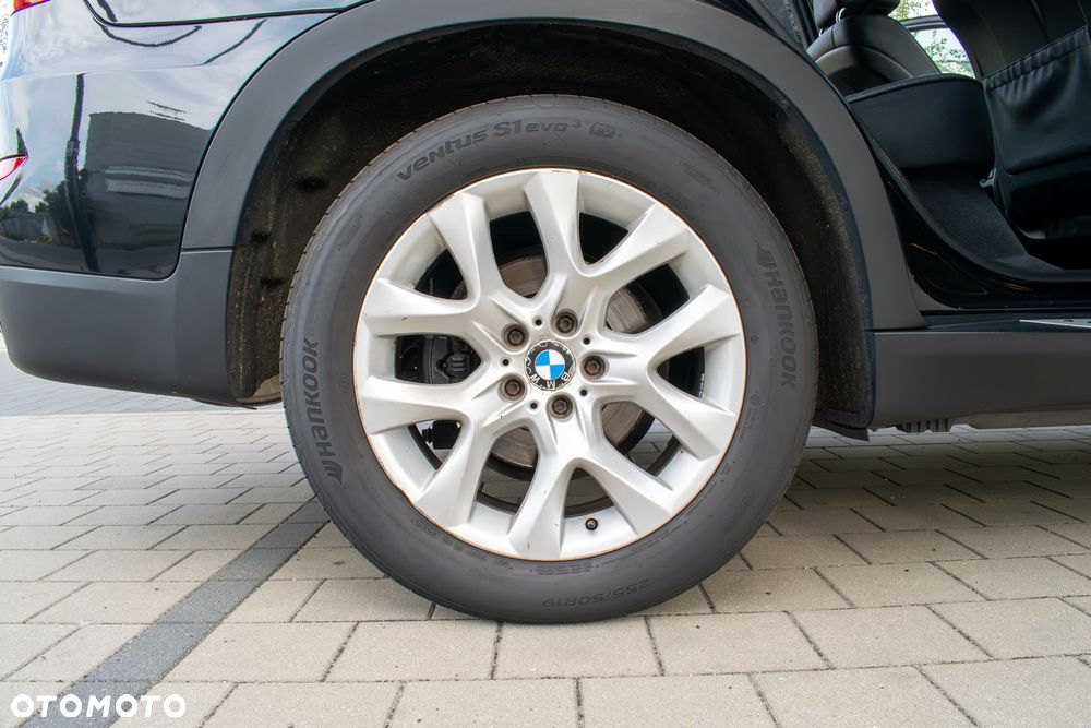 BMW X5 xDrive35i - 17