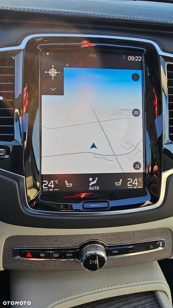 Volvo XC 90 T8 AWD Plug-In Hybrid Inscription 7os - 32