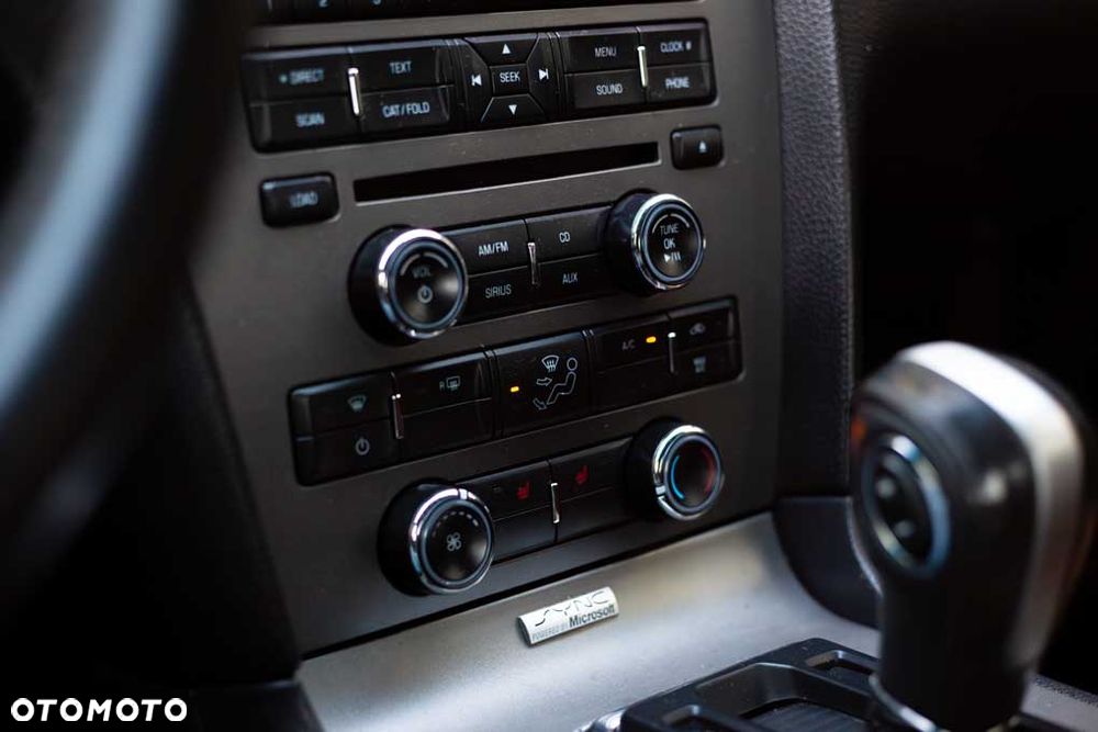Ford Mustang 3.7 V6 Premium - 17