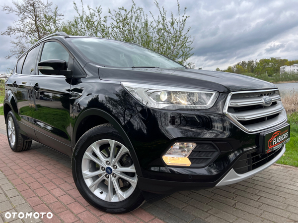 Ford Kuga 2.0 TDCi 2x4 Titanium